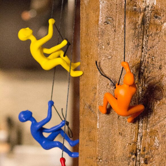 Climbing Man Home Decor Classic Wall-Art Sculpture | 1-Piece | Blue | - Picture 5 of 5